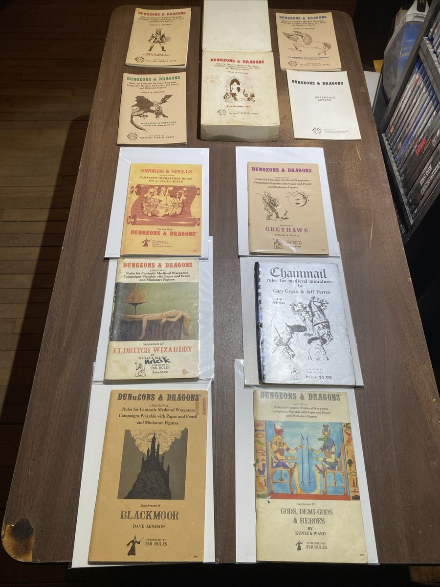 RARE White Box TSR 1974 D&D Dungeons & Dragons 3 Volume Set plus 6
