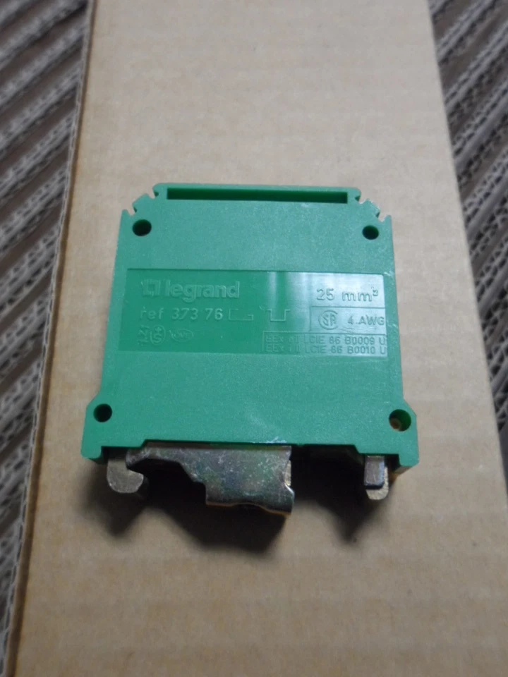 Borne 25mm² V/J - LEGRAND - 0 373 76