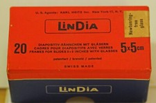 Szwajcarskie metalowe uchwyty na slajdy LinDia.  5x5 cm, dobry na zjeżdżalnie 35mm.