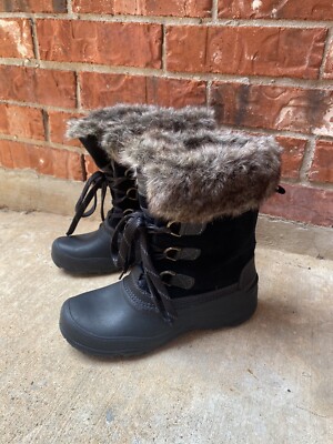 Khombu Womens 9 Black Furry Warm Snow Winter Boots