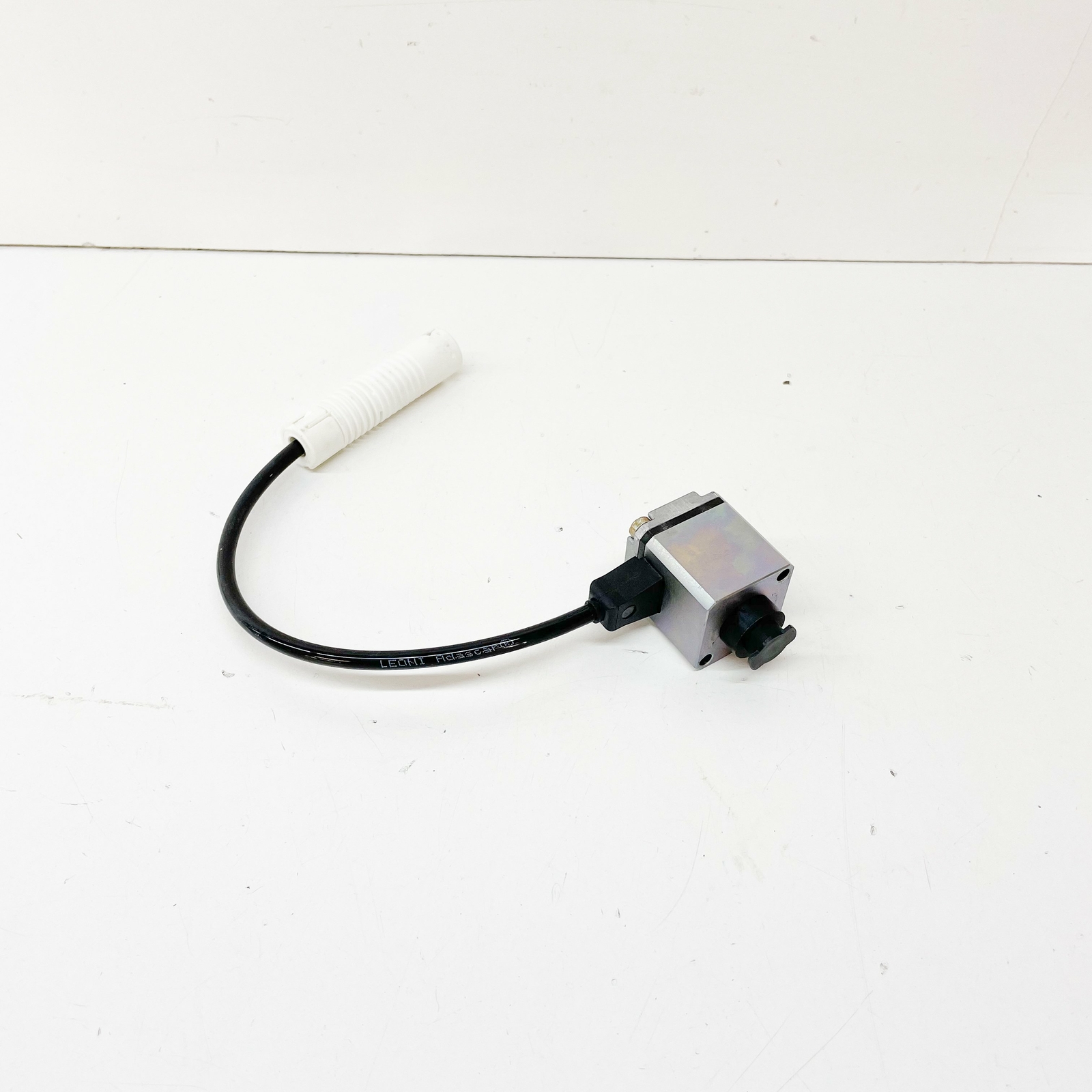 BMW 7 E38 Power Steering Pressure Sensor 32131141482 1141482 NEW