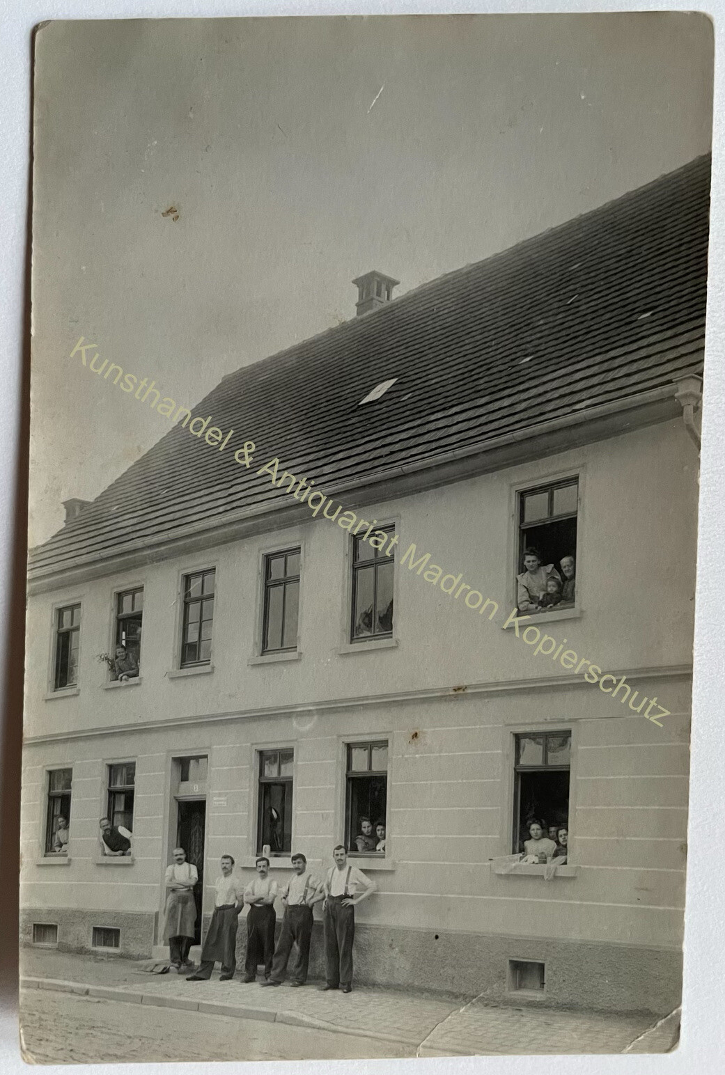 Bild 1 von 2