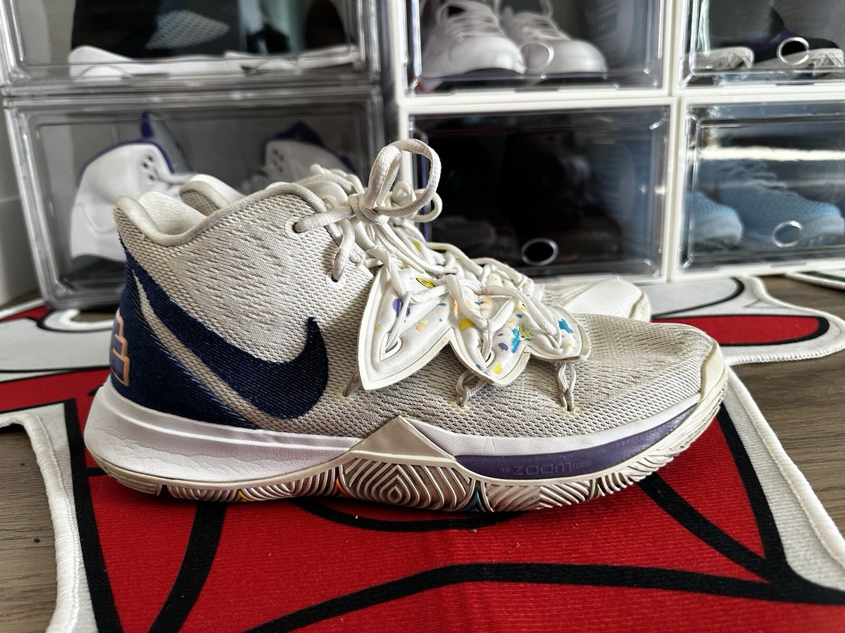 grey and white kyries