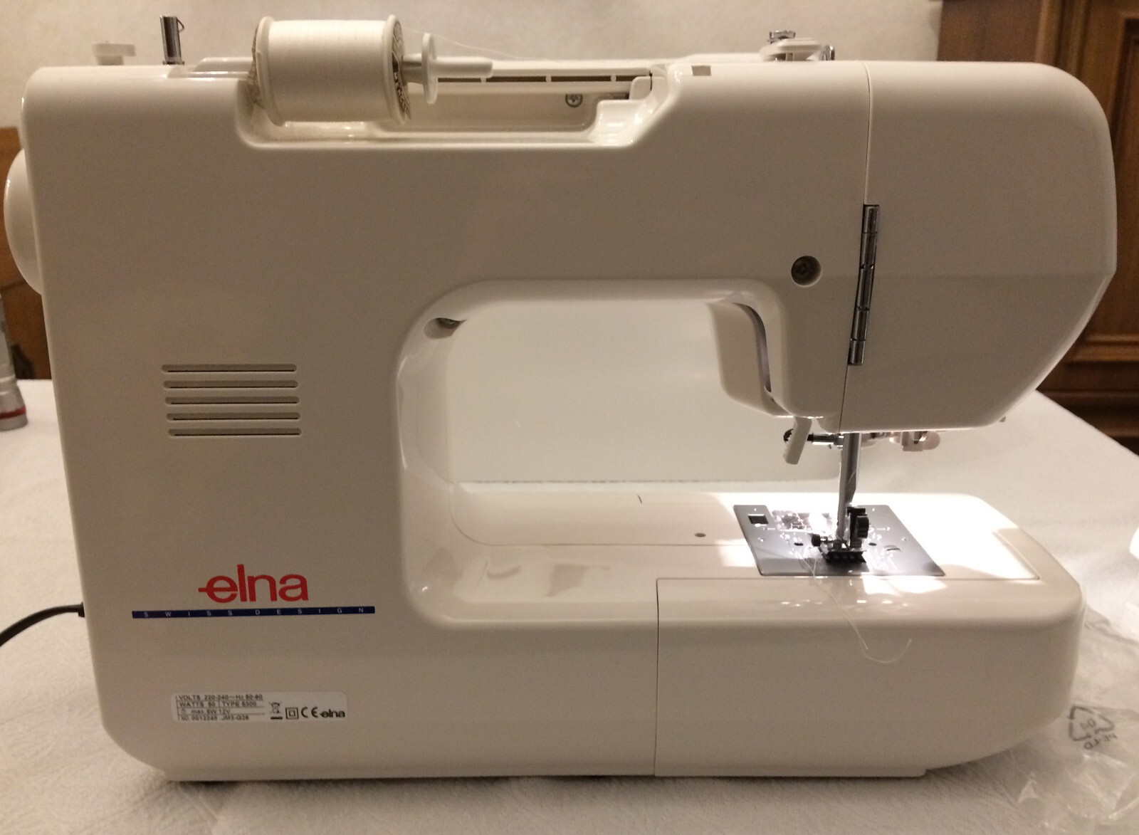 Nähmaschine Elna 5300, ComputerNähmaschine, Profi, w. neu + Mega