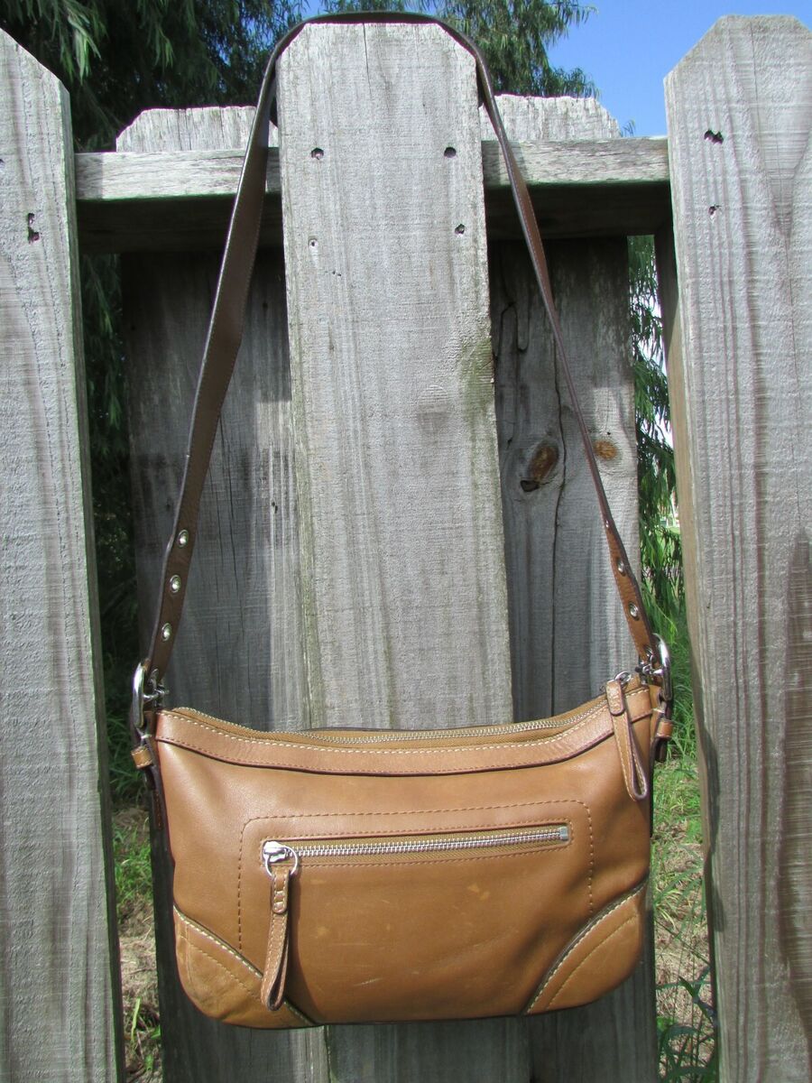 Coach Z14700 East West Brown Tan Leather Shoulder Bag Purse Coach Z14700 East West Brown Tan Leather Shoulder Bag Purse