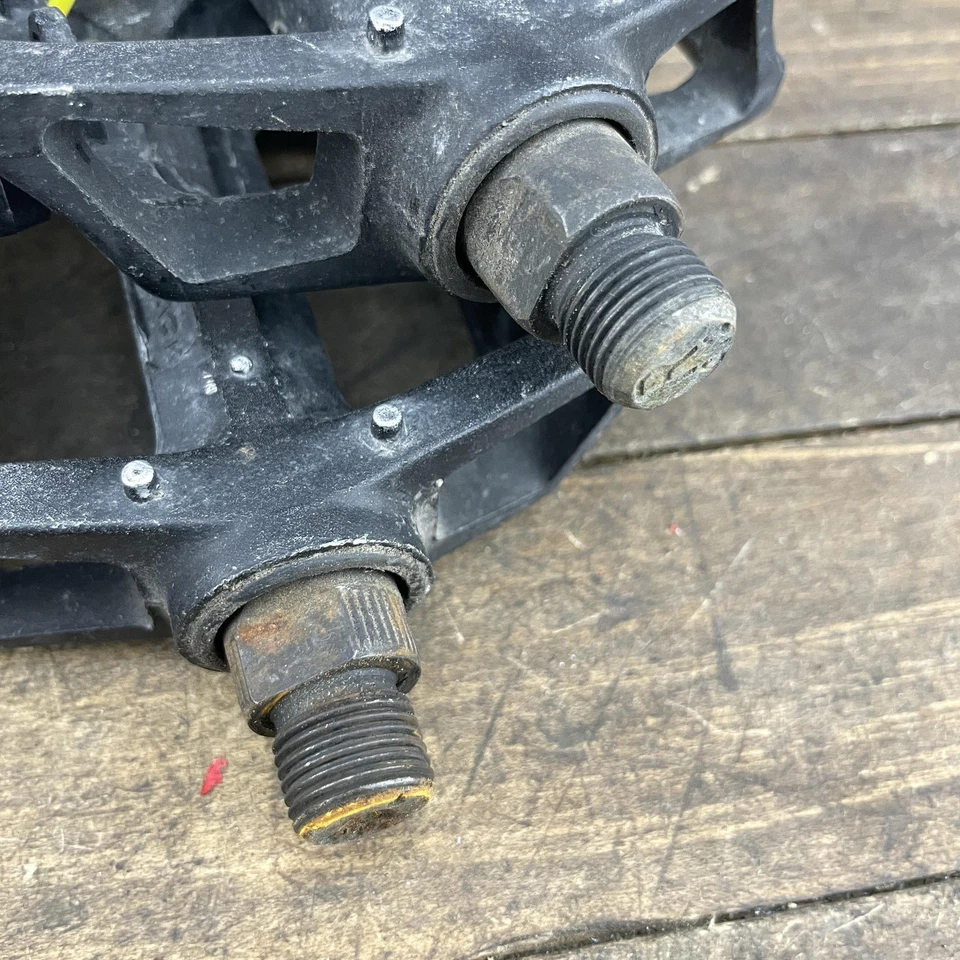 Par de reflectores de plataforma Diamondback para bicicleta BMX aleación de aluminio 9/16" MTB Foto 3 de 4