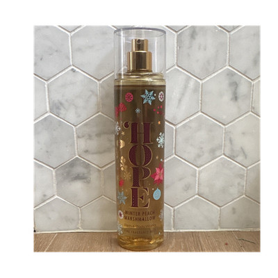 Bath & Body Works Winter Peach Marshmallow Fine Fragrance Mist 8 fl oz/236 mL