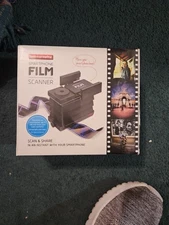NEW Lomography Smartphone 35mm Film and Slide Scanner - New and Sealed!