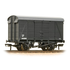 Bachmann 38-083A 12 Ton Southern 2+2 Planked Ventilated Van GWR Grey OO Gauge