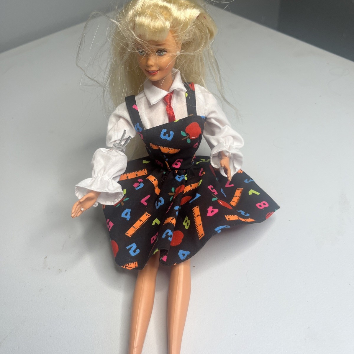 1995 Vintage Mattel #13914 Career Barbie Teacher Tlc In Dress Only