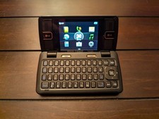 LG EnV2 VX9100/9100T Flip Phone with QWERTY Koodo Very Good Condition