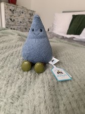 Jellycat Amuseables Happy Raindrop Plush – Brand New With Tags 🌧️💙