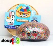 SQUISHY BUN DUMPLING - RAINBOW MYSTERY - RARE GLITTER BUN - SERIES 3