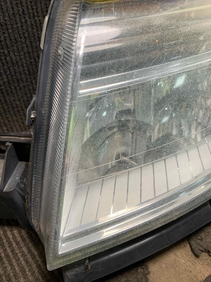 Fits 2008-2009 Ford Taurus X Left Headlight Assembly OEM:861313006A — 第 2/4 张图片