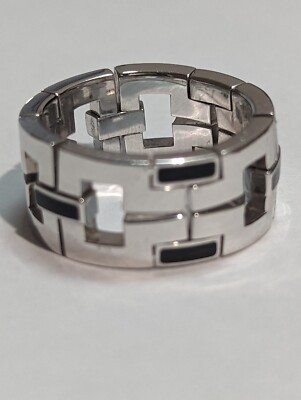 Cartier 18 Karat White Gold and Black Lacquar Ring Le Baiser Du Dragon 