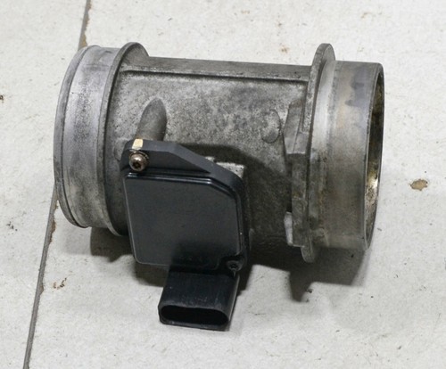 AUDI A4 Cabrio B6 8H Bj 04 2,5TDI BDG 120KW Luftmassenmesser #3-191-E168