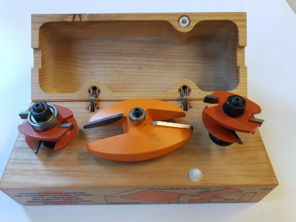 SET TRE FRESE PER ANTINE CMT cod 900.514.11 - d 12 mm - CMT - IN COFANETTO LEGNO - Immagine 4 di 4