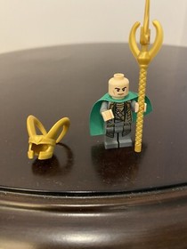 LEGO Marvel Super Heroes Minifigures From 6869 Complete Set With All Accessories