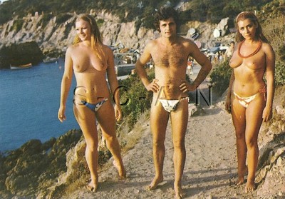Original 1960s French Nude Risque PC- 2 Women & Man- Ile Du Levant- Naturisme