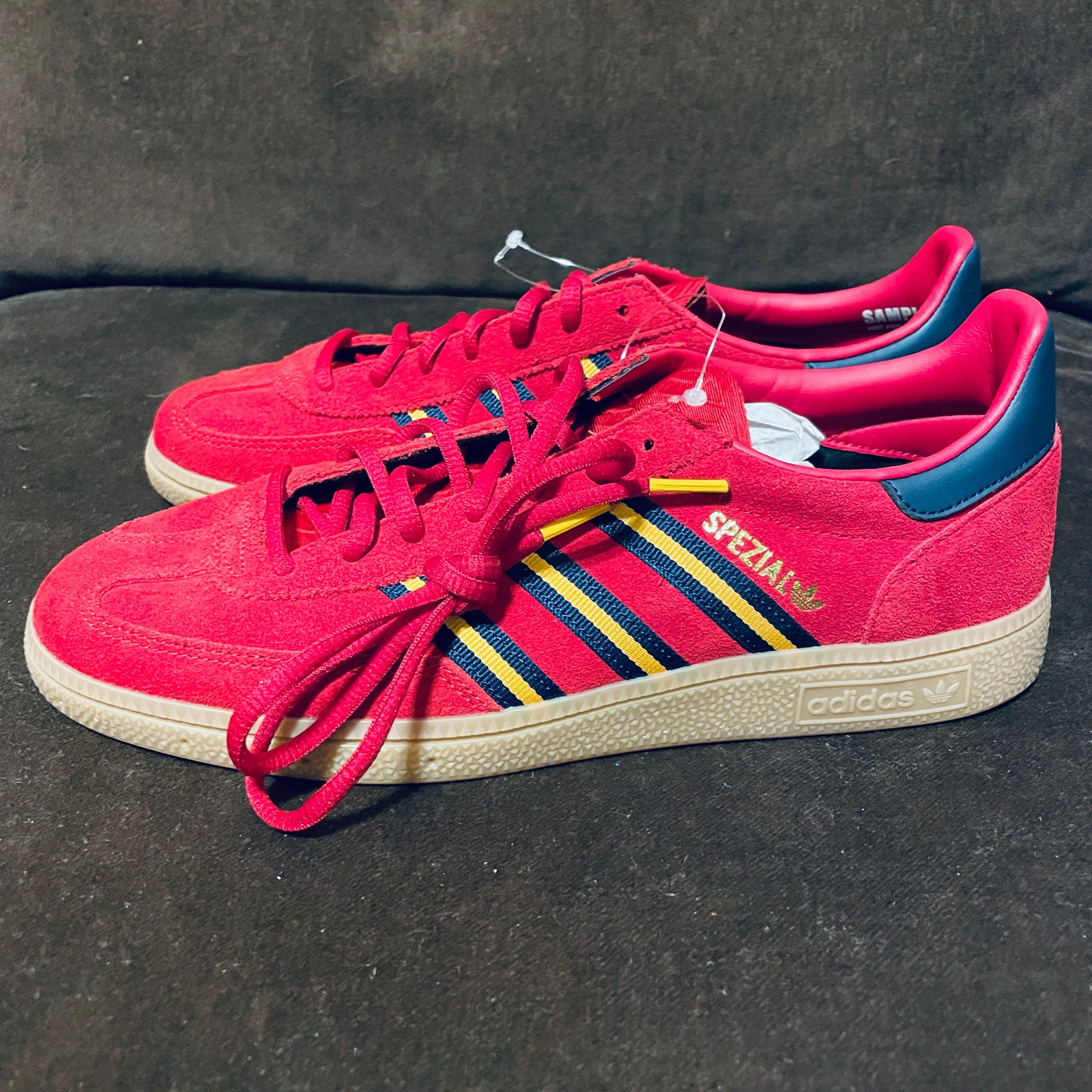 Rare Sample Tag Adidas Handball Spezial Red Blue Yellow 9 US 8.5 UK 42 2/3 EU image 3