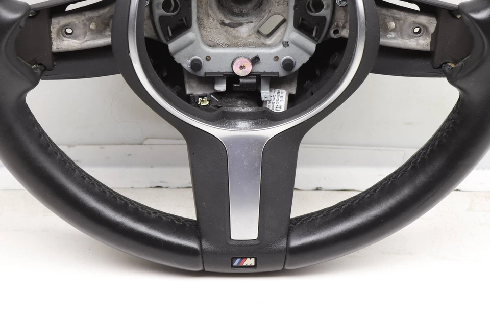 2017–2020 BMW 440I XDRIVE — 3-спицевый спортивный руль (кожа) 7848339 - Изображение 4 из 4