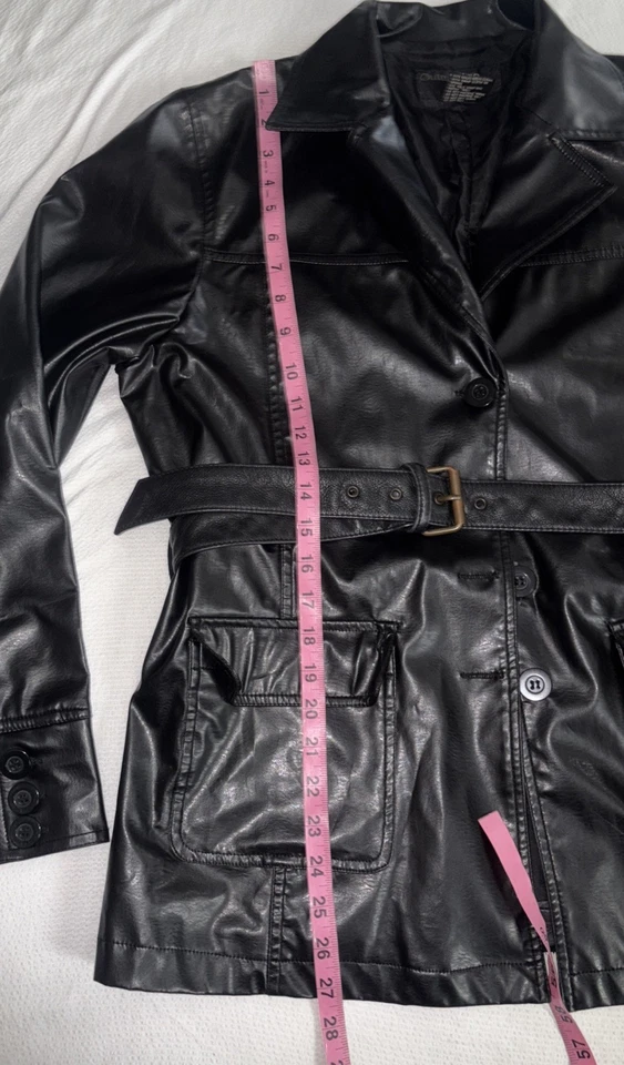 VTG Outer Edge Faux Leather Black Jacket Women’s Size L Button Closure - Image 4 of 4