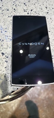 OnePlus One 64GB entsperrt - Originalverpackt und fast neuwertig 