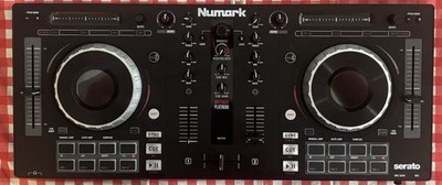 Numark  Mixtrack Platinum FX DJ Controller - Black
