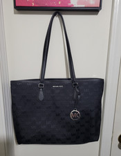 Authentic Michael Kors Large Black Logo Patte...