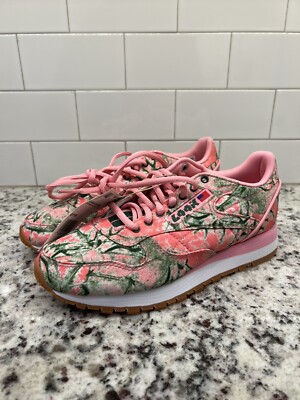 LQQK Studio X Reebok Classic Leather Bubble Gum Gy7109 Mens Size - Main Image