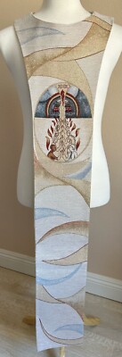 Priest Scapular, Holy Spirit