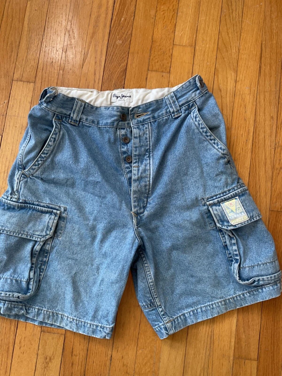 90s vintage PEPE jean shorts cargo/army style
