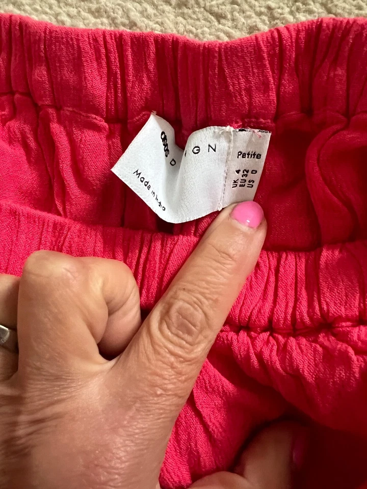 ASOS Petite UK 4  Layers Frills Shorts Red-Hot Pink - Image 2 of 4