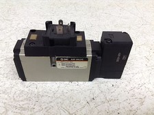 SMC NVFS3110-5DZ 24 VDC Pneumatic Solenoid Valve NVFS31105DZ TB 