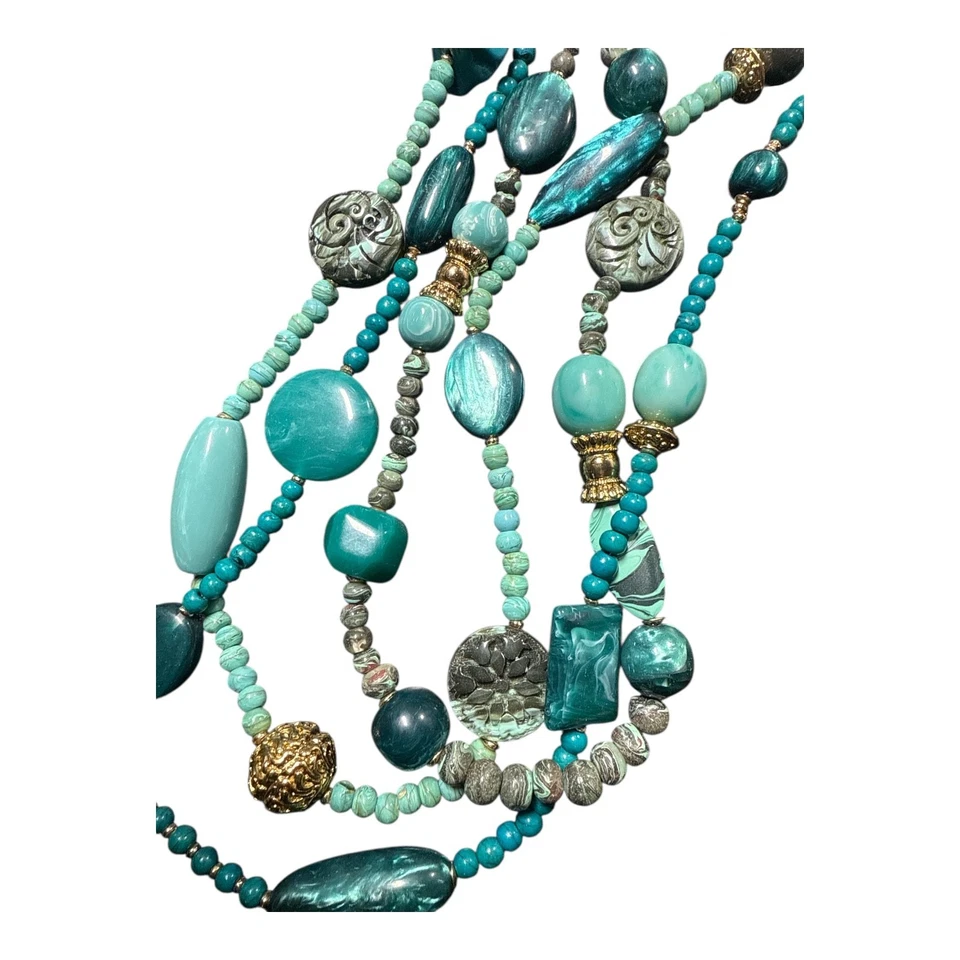 Colar em camadas de miçangas verde falso e turquesa tom dourado CHICO'S C309 - Imagem 3 de 4