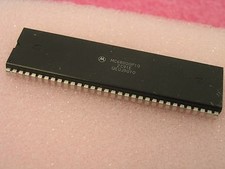 Motorola MC68000P10 CPU 64-Pin Package