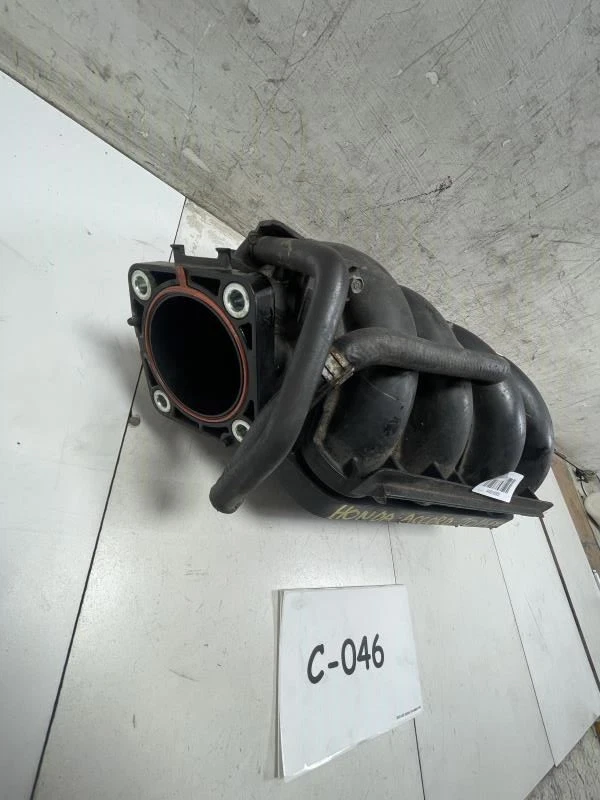 Honda Accord 2011 sedán LX 2,4 L colector de admisión superior fabricante de equipos originales+ Foto 2 de 4