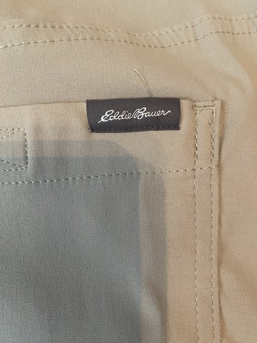 Neu mit Etikett Eddie Bauer Rainier Herrenhose Größe 40 x 32 khaki Stretch Taschen - Bild 14 von 14