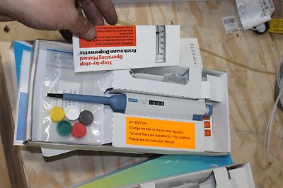 NEW BIOHIT PIPETTE 200-1000UL