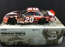 TONY STEWART 20 Milestones 1999 Rookie of the Year 2005 MONTE CARLO 1:24 ACTION