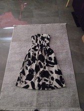 H&M Strapless Form Fitted Dress Size US 4 Bla...