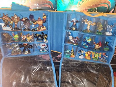 Asorted Skylanders With Giants Case