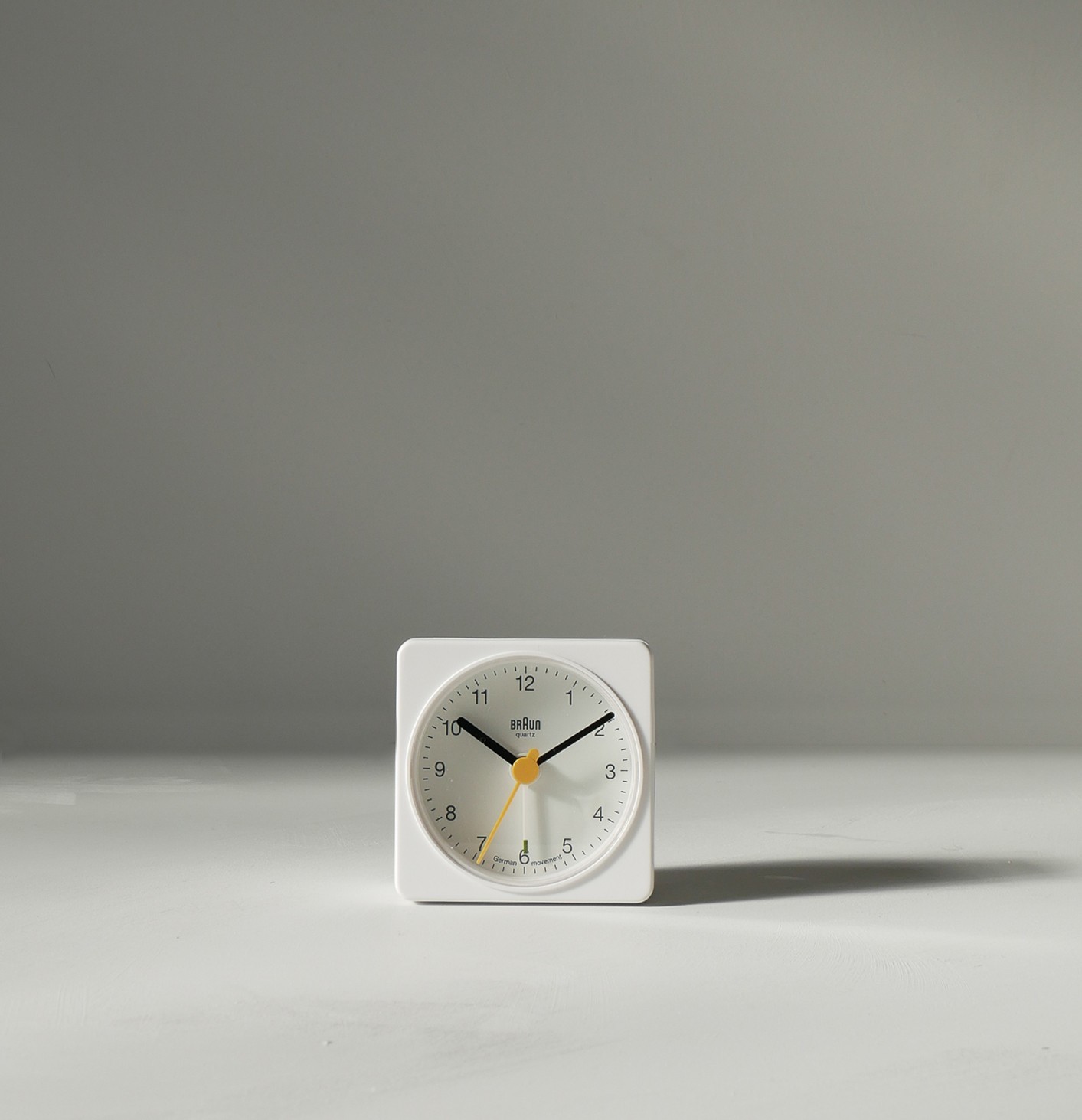 Braun Analog Travel Clock White (NEW) photo Braun Analog Travel Clock White (NEW) featured image