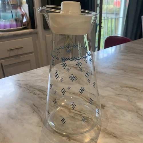 Vtg. MCM Pyrex Blue Snowflake & Garland Glass Carafe with Original Plastic Lid