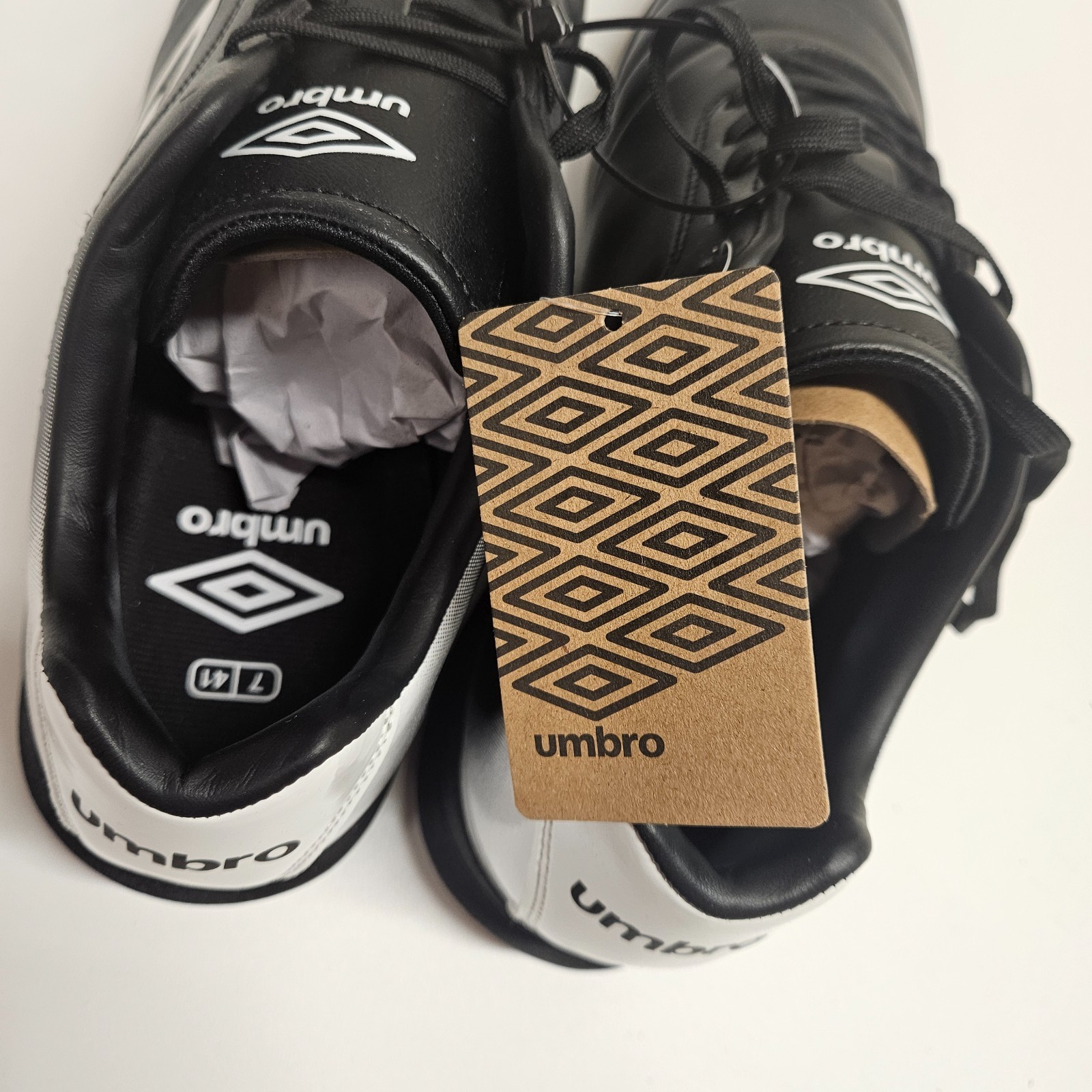 Umbro Calcio TF 10 Football Trainers UK 7 EU 41 Black White Astro Turf image 7
