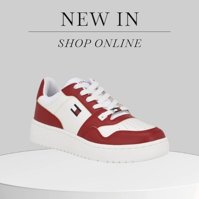 Tommy Hilfiger Women's Twigye Lace-up Sneaker Size 8.5 