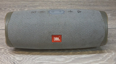 JBL Charge 4 Bluetooth-Lautsprecher Grün Forest Green