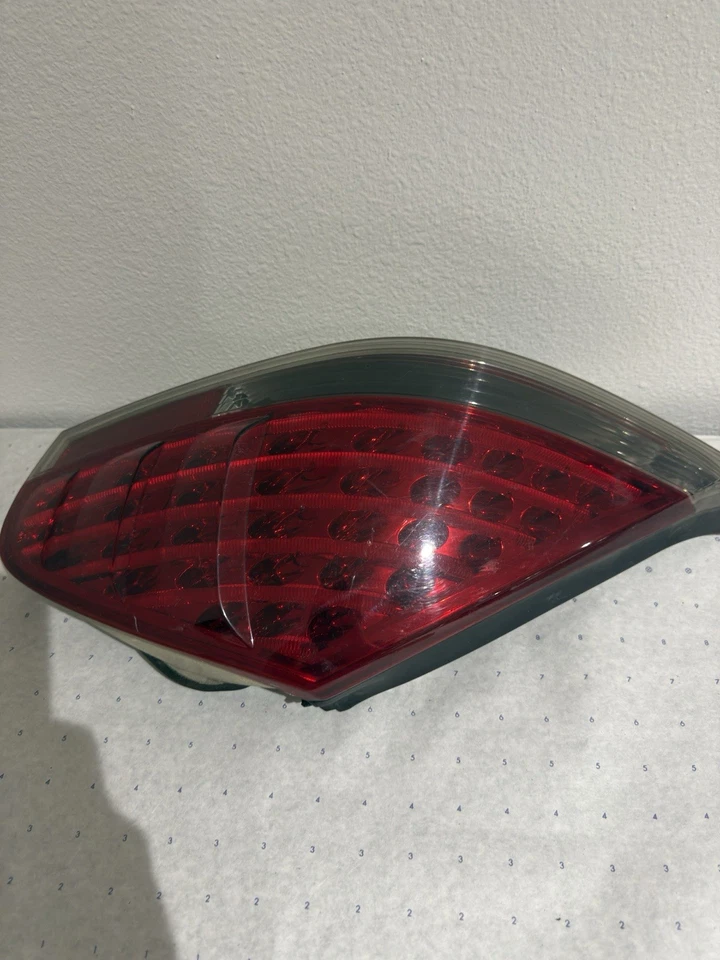 04 05 06 07 Luz trasera derecha pasajero BMW 645Ci 650i M6 OEM Foto 3 de 4