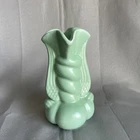 Vintage NILOAK POTTERY Mint Green 6” Swirl Bud Vase 1940’s Beautiful Condition
