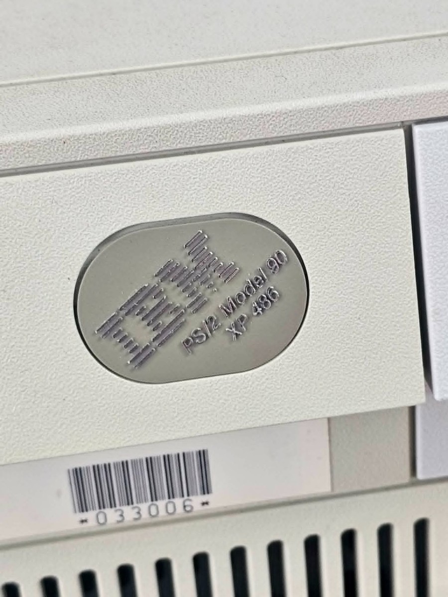 Vintage Rare Clean IBM PS/2 Model 90 XP 486DX-25 Complex 1MB VRAM